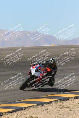 media/Nov-06-2023-Moto Forza (Mon) [[ce023d0744]]/3-Intermediate Group/Session 2 (Bowl)/